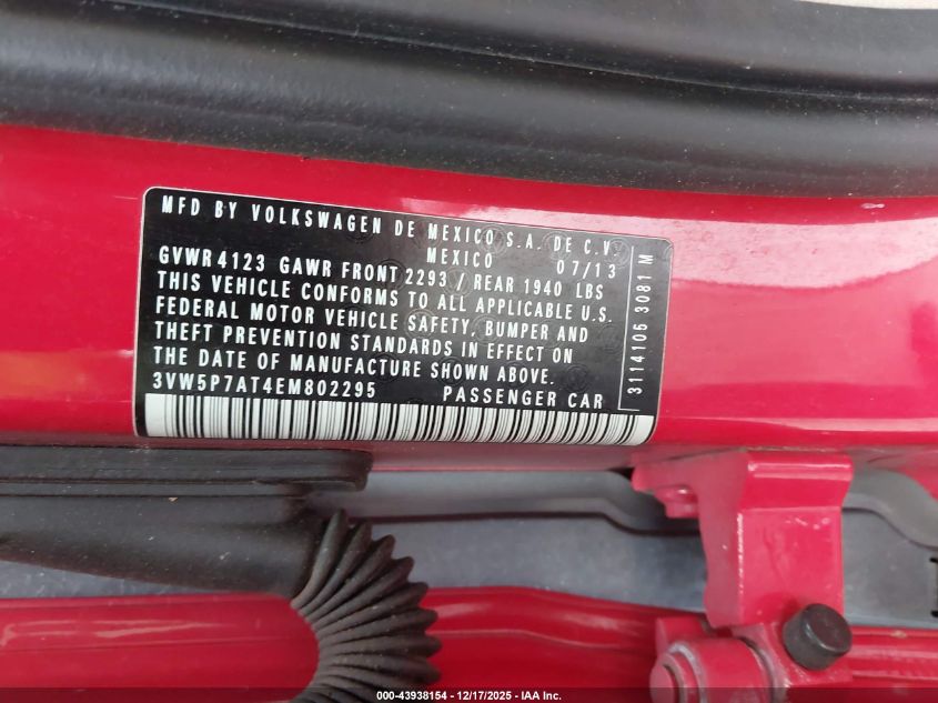 2014 Volkswagen Beetle 2.5L VIN: 3VW5P7AT4EM802295 Lot: 43938154