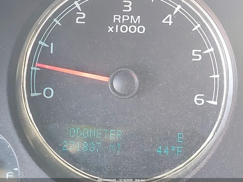 2013 Chevrolet Suburban 1500 Lt VIN: 1GNSKJE7XDR230233 Lot: 43938189