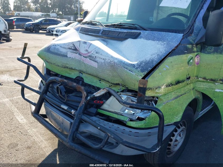 2005 Dodge Sprinter Van 2500 Shc VIN: WD2PD644655757321 Lot: 43938192