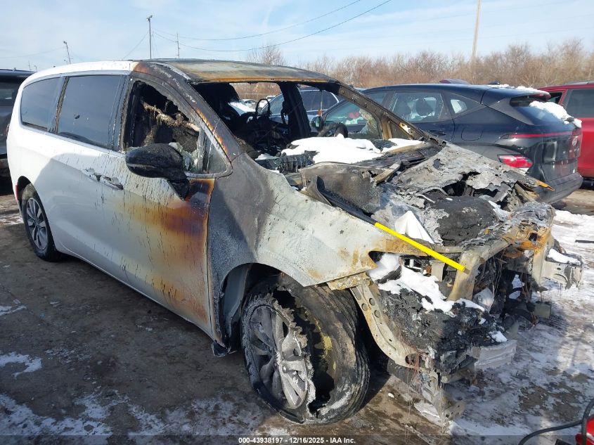 CHRYSLER PACIFICA SELECT