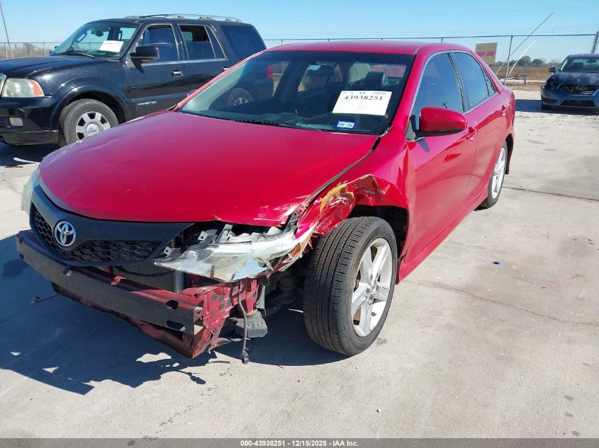 2014 Toyota Camry Se VIN: 4T1BF1FK2EU792055 Lot: 43938251