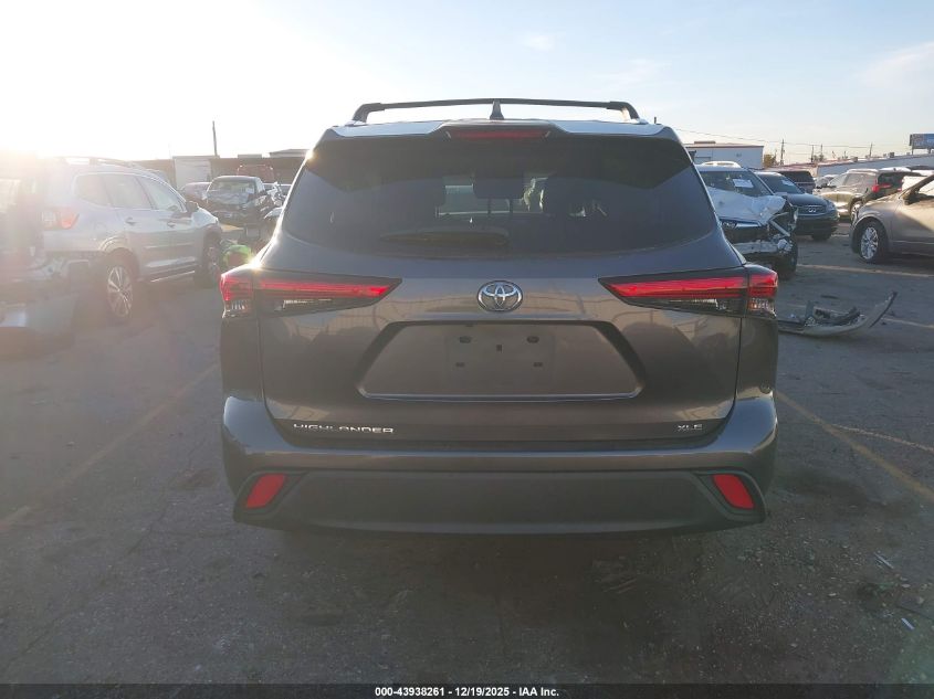 2020 Toyota Highlander Xle VIN: 5TDGZRAH0LS512615 Lot: 43938261