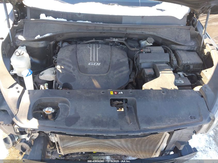 2017 Kia Sorento 3.3L Lx VIN: 5XYPGDA54HG227824 Lot: 43938265