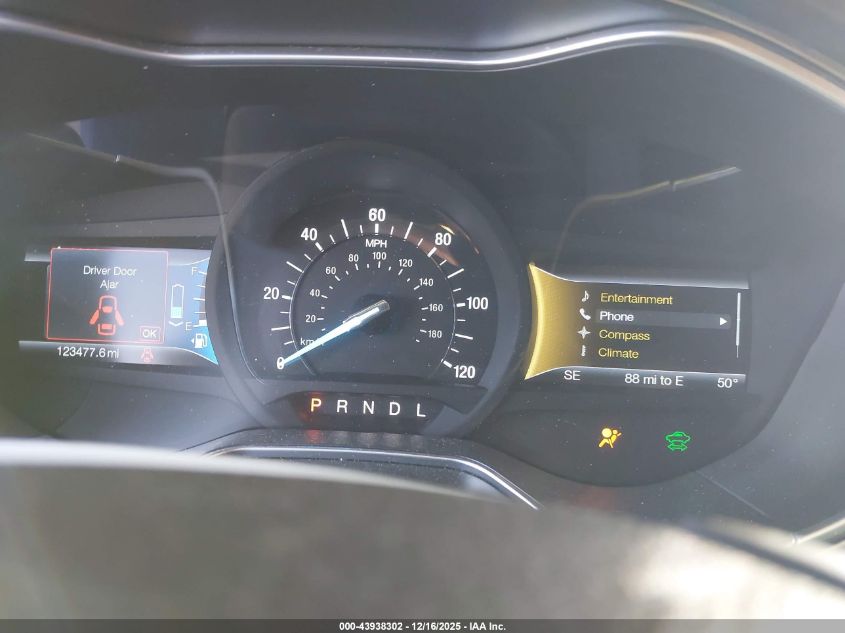 2016 Ford Fusion Hybrid Se VIN: 3FA6P0LU9GR329039 Lot: 43938302