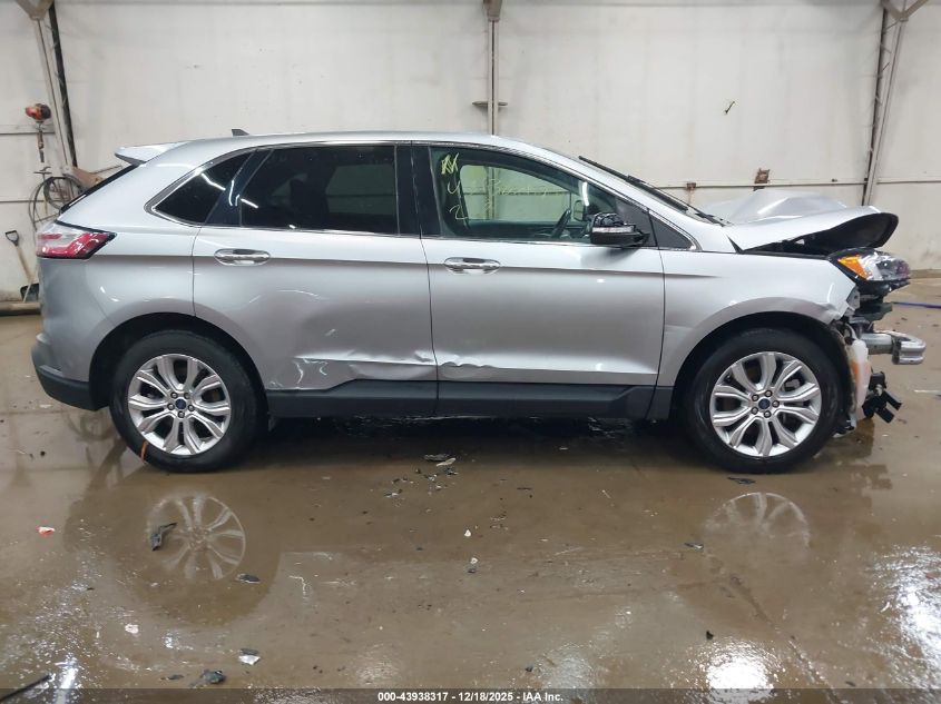 2022 Ford Edge Titanium VIN: 2FMPK4K92NBA62657 Lot: 43938317