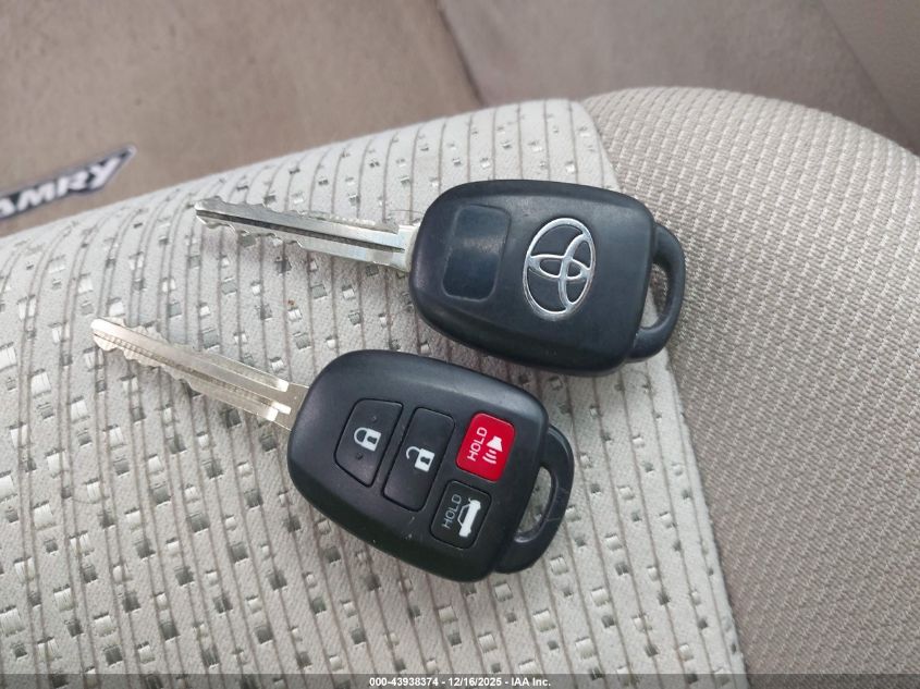 2013 Toyota Camry Xle VIN: 4T4BF1FK4DR277806 Lot: 43938374