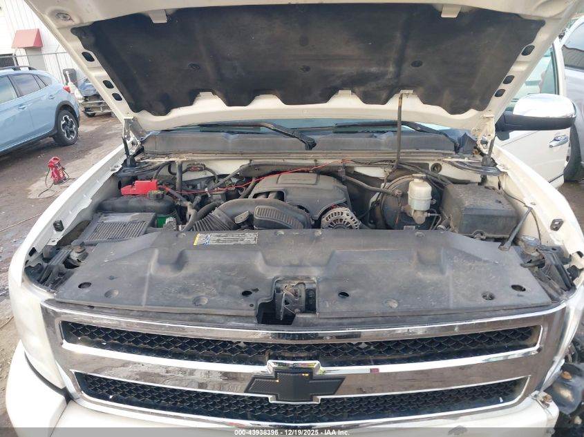 2011 Chevrolet Silverado 1500 Ltz VIN: 3GCPCTE01BG158541 Lot: 43938396