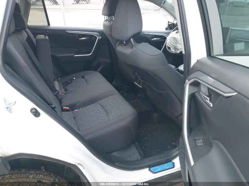 2023 Toyota Rav4 Xle VIN: 2T3P1RFV2PC390111 Lot: 43938413