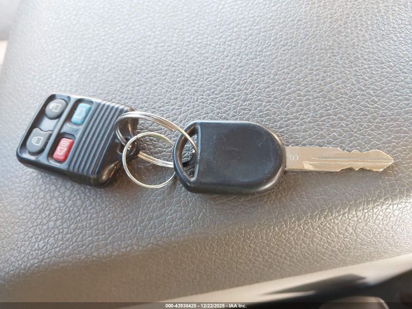 2006 Ford Explorer Xlt VIN: 1FMEU63E96UB65062 Lot: 43938425