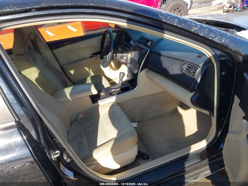 2017 Toyota Camry Le VIN: 4T1BF1FK4HU641724 Lot: 43938458