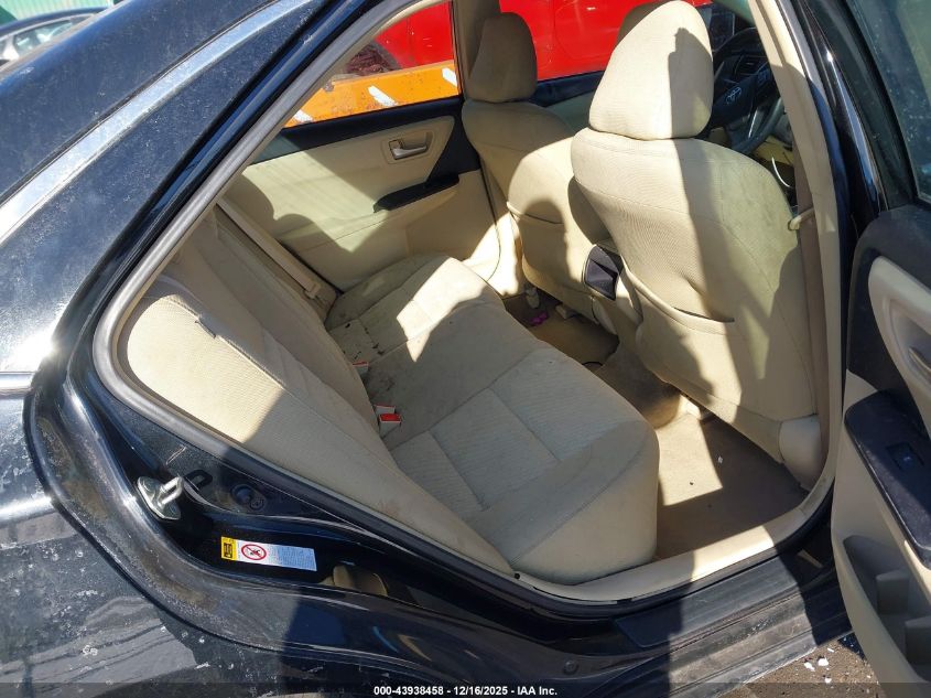 2017 Toyota Camry Le VIN: 4T1BF1FK4HU641724 Lot: 43938458