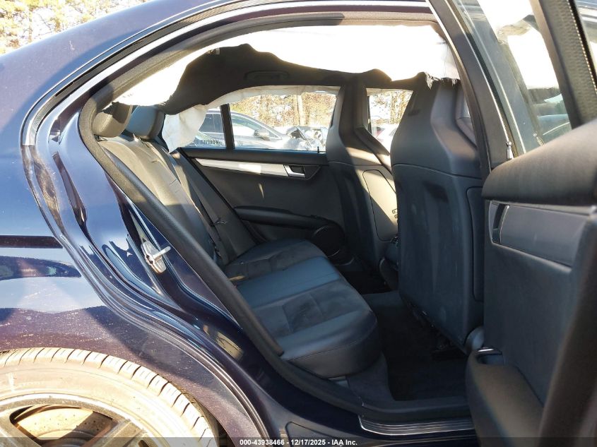 2013 Mercedes-Benz C 63 Amg VIN: WDDGF7HB3DA838251 Lot: 43938466