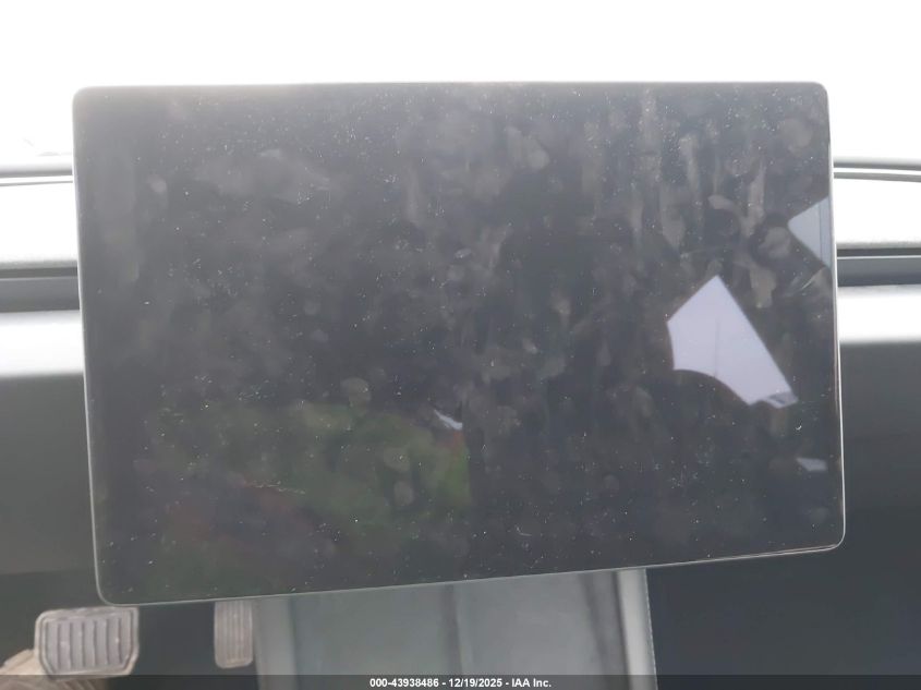 2024 Tesla Model 3 Long Range Dual Motor All-Wheel Drive/Rear-Wheel Drive VIN: 5YJ3E1EA5RF858780 Lot: 43938486