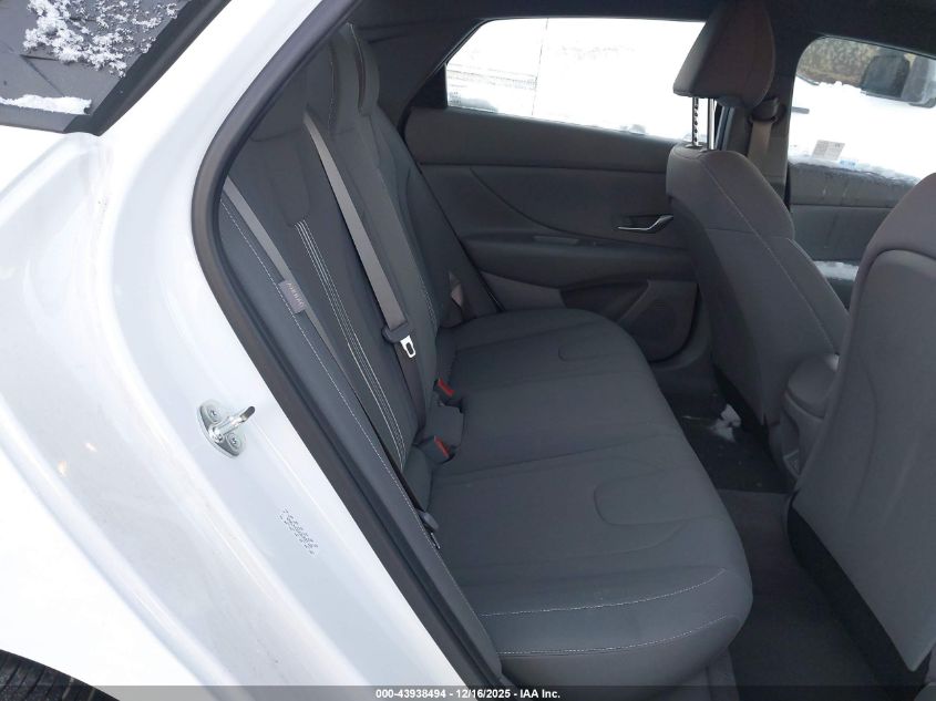 2024 Hyundai Elantra Sel VIN: KMHLM4DG5RU805168 Lot: 43938494