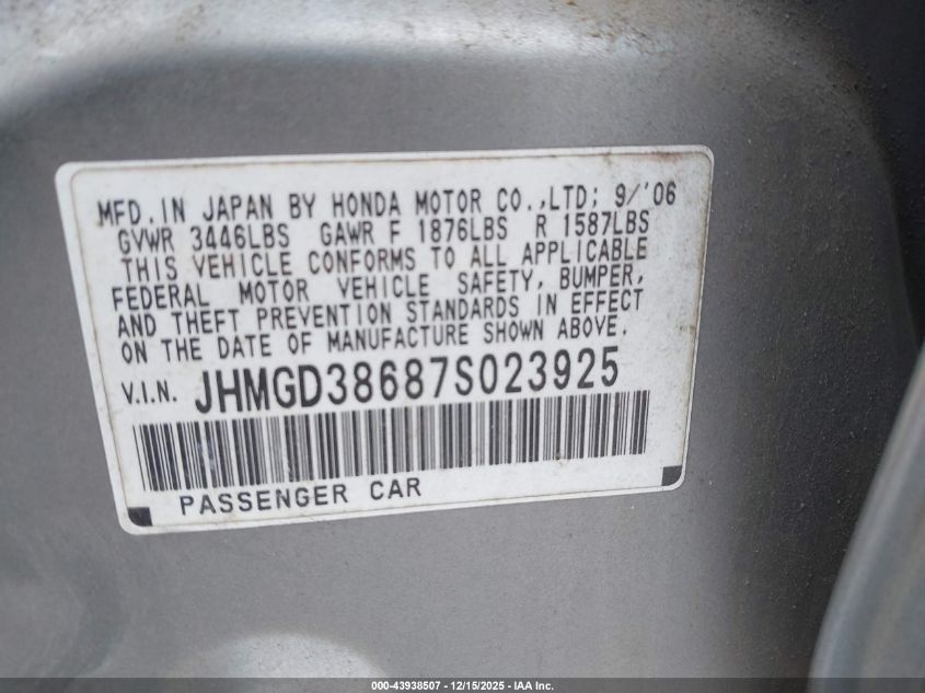 2007 Honda Fit Sport VIN: JHMGD38687S023925 Lot: 43938507