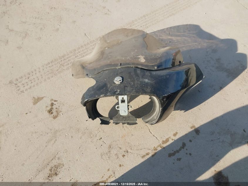 2011 Harley-Davidson Fltrx VIN: 1HD1KHM15BB637293 Lot: 43938521