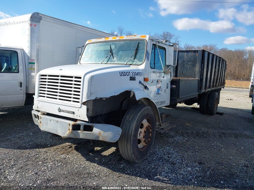 2001 International 4000 4700