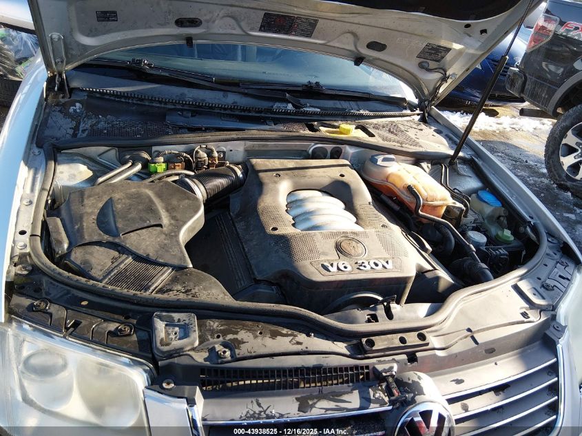 2004 Volkswagen Passat Glx VIN: WVWTH63B84P040927 Lot: 43938525