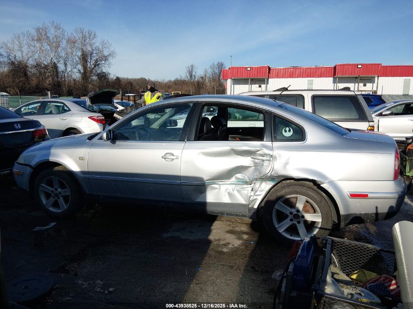 2004 Volkswagen Passat Glx VIN: WVWTH63B84P040927 Lot: 43938525