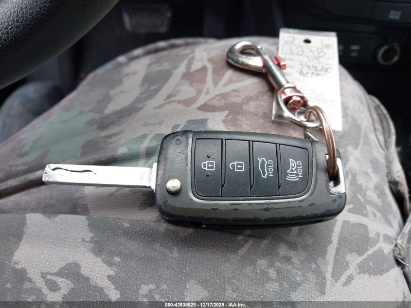 2019 Hyundai Accent Se VIN: 3KPC24A39KE061865 Lot: 43938528