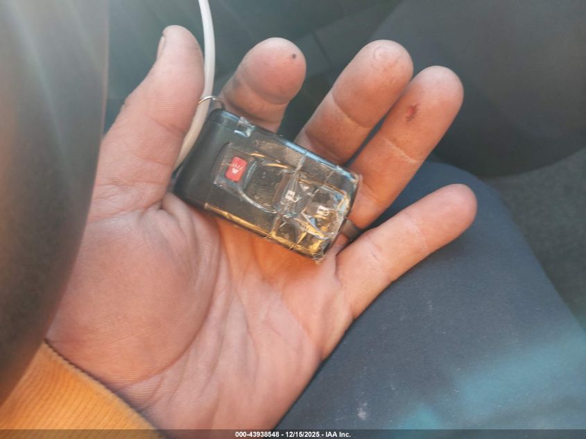 2008 Toyota Prius VIN: JTDKB20U683313517 Lot: 43938548