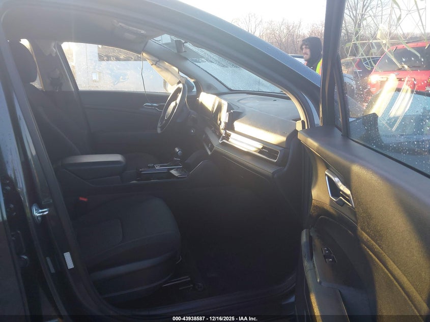 2023 Kia Sportage Lx