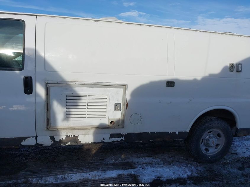 2003 Chevrolet Express VIN: 1GCHG39U931130315 Lot: 43938588