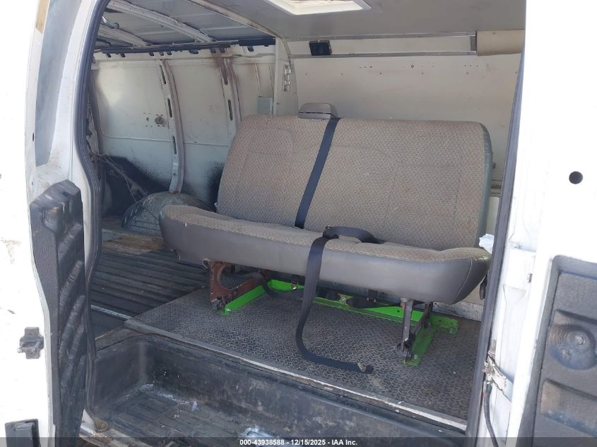 2003 Chevrolet Express VIN: 1GCHG39U931130315 Lot: 43938588