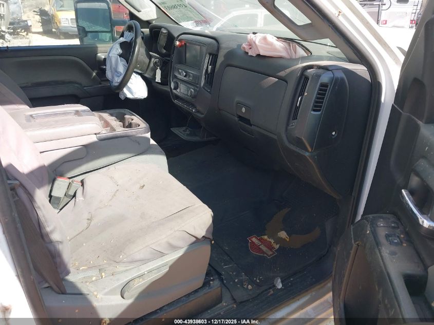 2018 Chevrolet Silverado 3500Hd Chassis Wt VIN: 1GB3CYCY9JF196303 Lot: 43938603