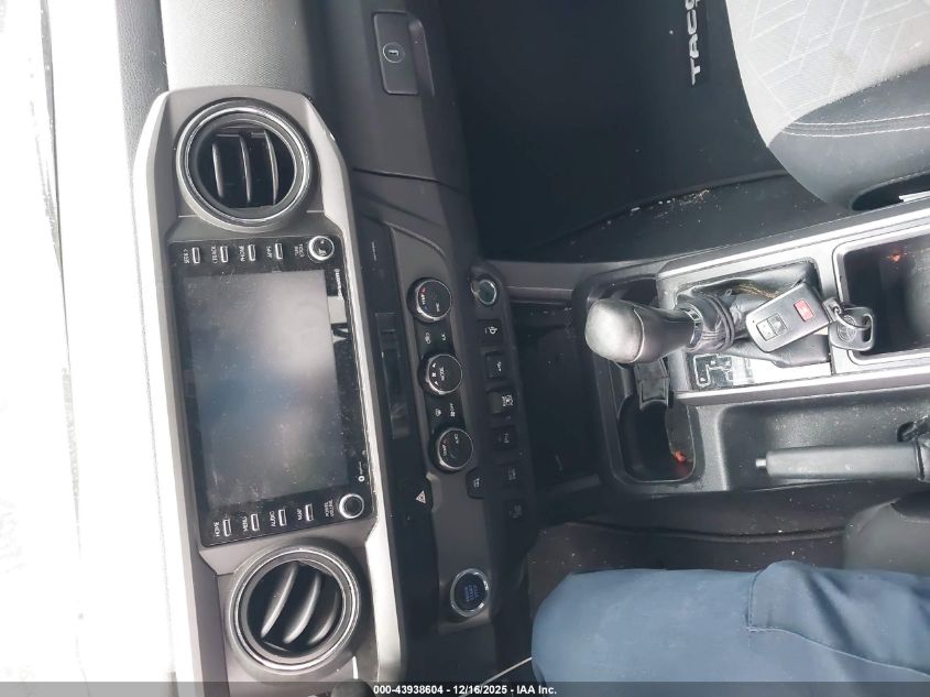 2021 Toyota Tacoma Trd Off-Road VIN: 3TMAZ5CN7MM145165 Lot: 43938604