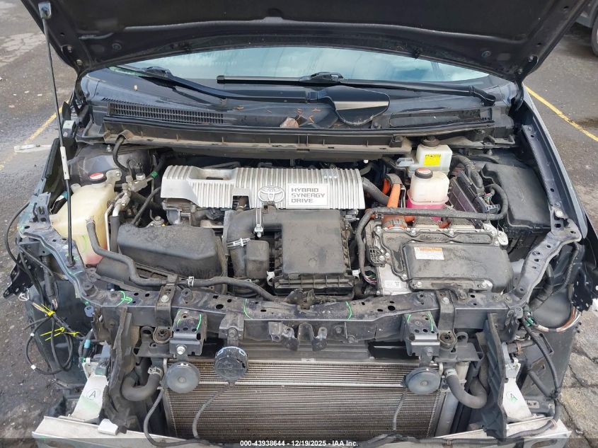 2015 Toyota Prius Two VIN: JTDKN3DU5F1984046 Lot: 43938644