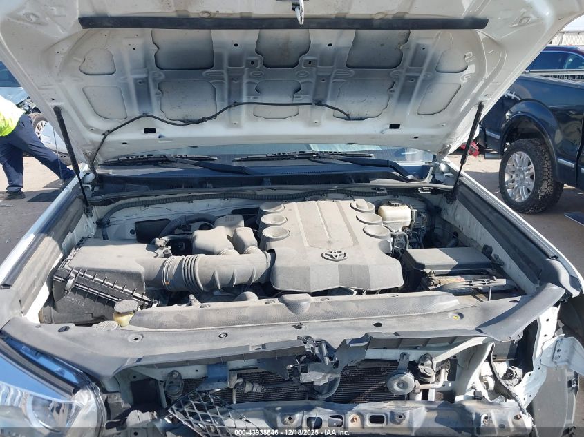 2010 Toyota 4Runner Sr5 V6 VIN: JTEZU5JR8A5010054 Lot: 43938646