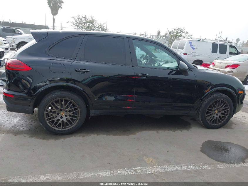 2017 Porsche Cayenne Platinum Edition VIN: WP1AA2A24HKA82505 Lot: 43938652
