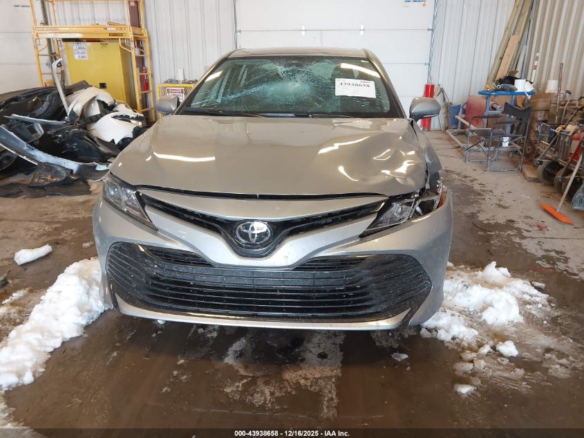 2019 Toyota Camry Le VIN: 4T1B11HK3KU199862 Lot: 43938658