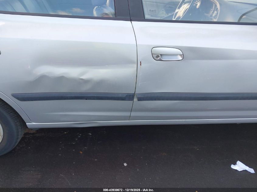 2005 Hyundai Elantra Gls/Gt VIN: KMHDN56D05U139910 Lot: 43938672