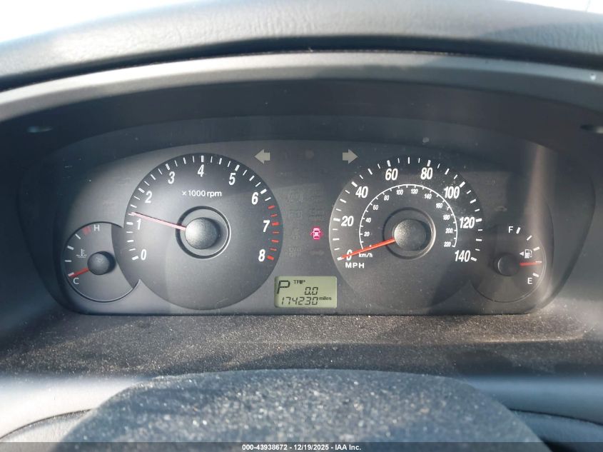 2005 Hyundai Elantra Gls/Gt VIN: KMHDN56D05U139910 Lot: 43938672