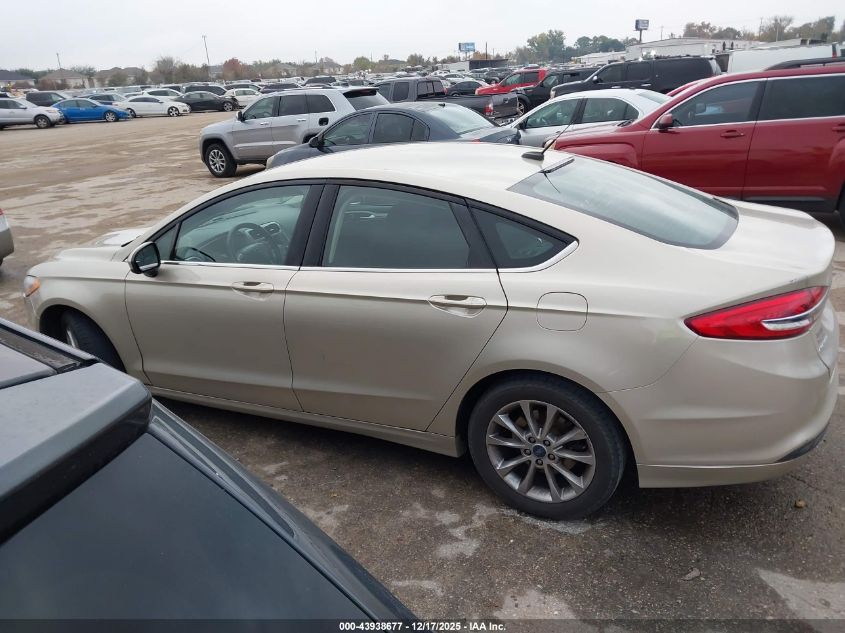 2017 Ford Fusion Se VIN: 3FA6P0H72HR125686 Lot: 43938677