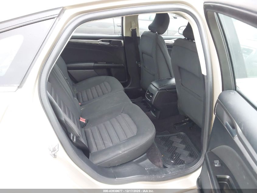 2017 Ford Fusion Se VIN: 3FA6P0H72HR125686 Lot: 43938677