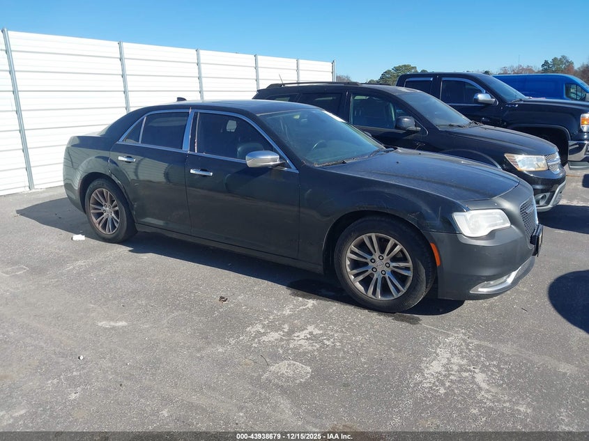 2016 Chrysler 300C