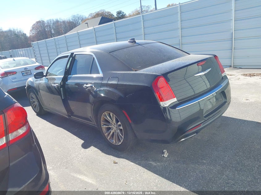2016 Chrysler 300C