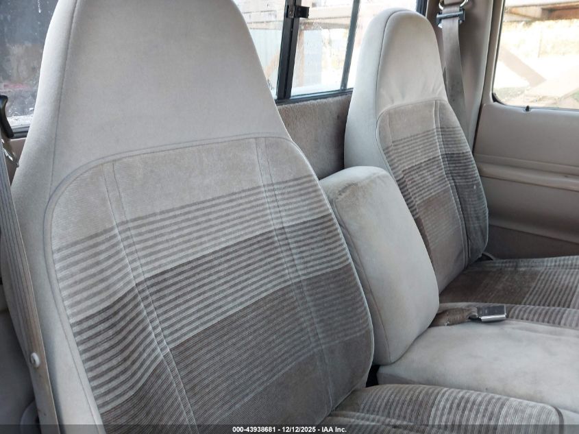 1992 Ford Ranger VIN: 1FTCR10U5NUC96533 Lot: 43938681