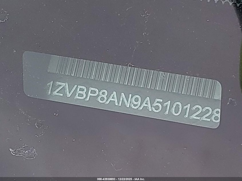 2010 Ford Mustang V6/V6 Premium VIN: 1ZVBP8AN9A5101228 Lot: 43938693