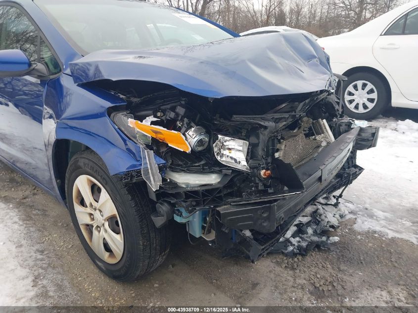 2018 Kia Forte Lx VIN: 3KPFK4A77JE272853 Lot: 43938709
