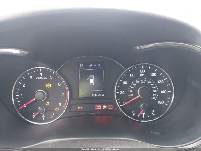 2018 Kia Forte Lx VIN: 3KPFK4A77JE272853 Lot: 43938709