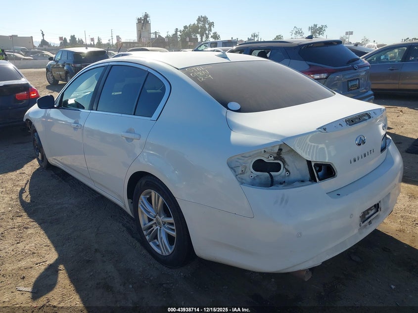 2013 Infiniti G37 Journey