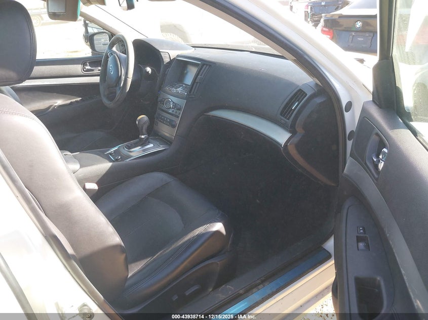 2013 Infiniti G37 Journey