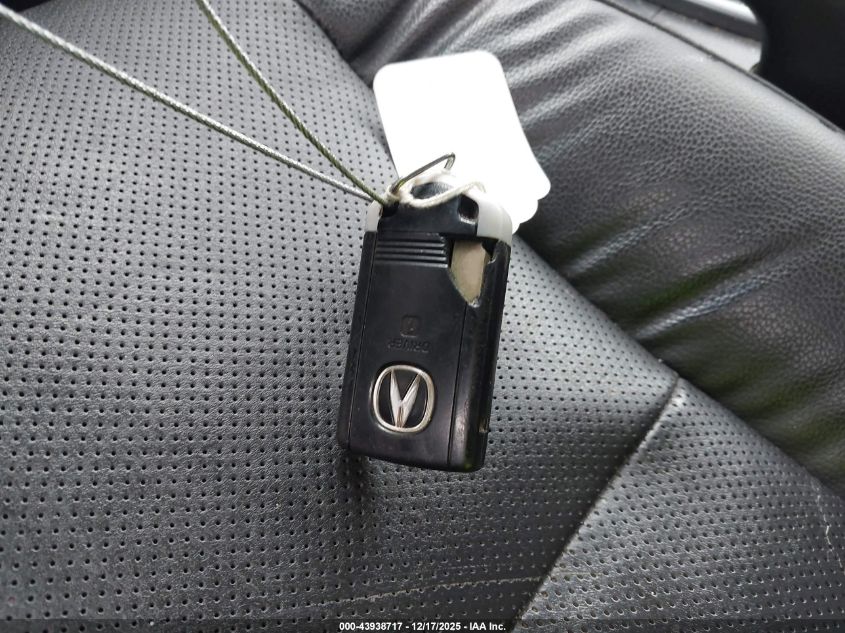 2014 Acura Ilx 2.0L VIN: 19VDE1F37EE005794 Lot: 43938717