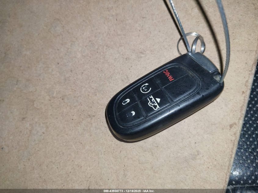 2015 Ram 1500 Laramie VIN: 1C6RR7VMXFS662819 Lot: 43938773