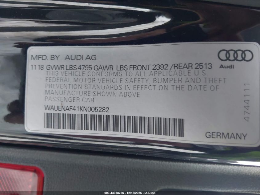 2019 Audi A4 45 Premium VIN: WAUENAF41KN005282 Lot: 43938786