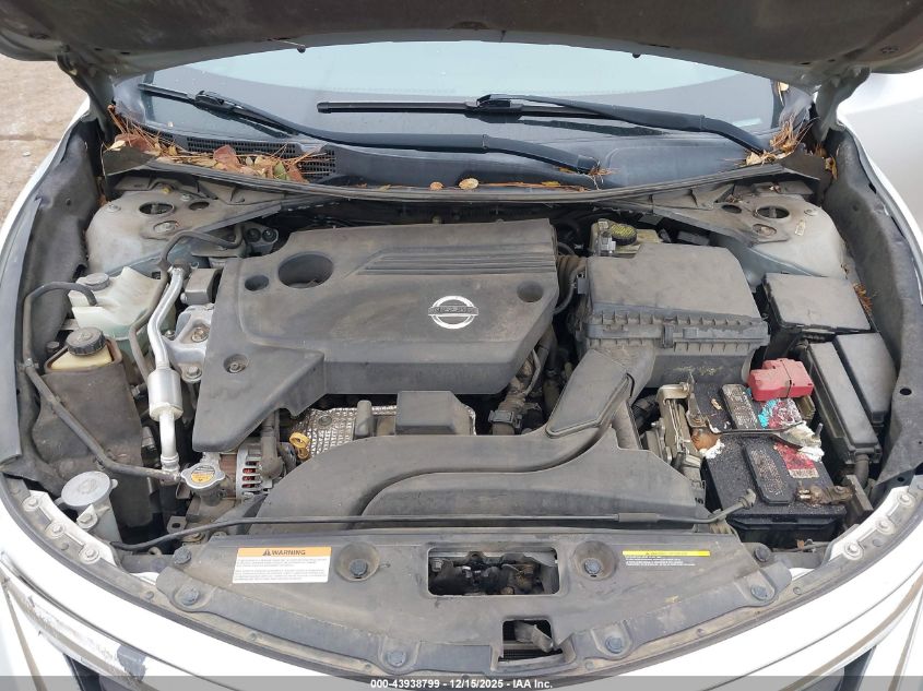 2014 Nissan Altima 2.5 S VIN: 1N4AL3APXEN262052 Lot: 43938799